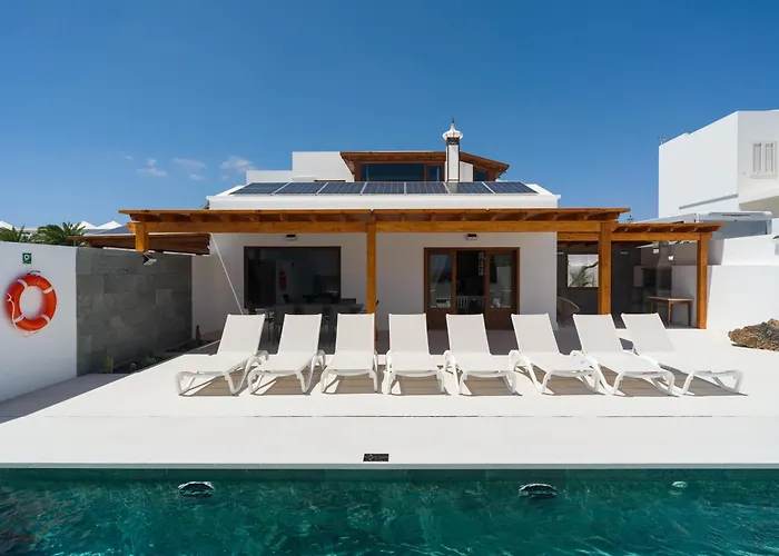 Careva 1 - Vipvipvillas *