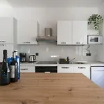 Careva 1 - Vipvipvillas Costa Teguise