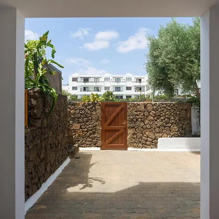 Careva 1 - Vipvipvillas Villa Costa Teguise