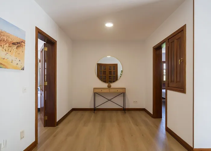 Careva 1 - Vipvipvillas 빌라 코스타 테기세